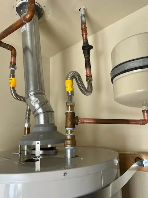 Water heater installation and plumbing repair in Rosecrest
